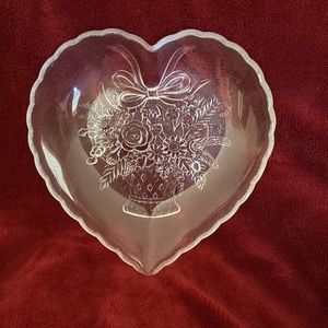 Vintage heart shaped candy dish